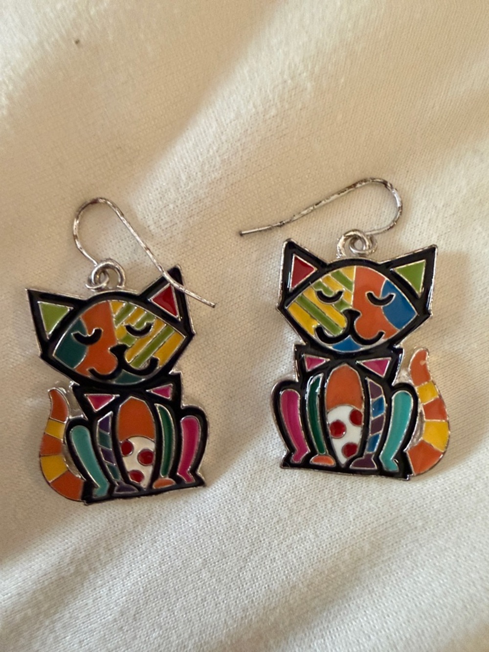 Cute cat earrings